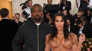 The wedding has taken place of tv star kim kardashian and the musician kanye west in florence. Kim Kardashian West Kanye West Linked Trust Nabs Palm Springs Area Property