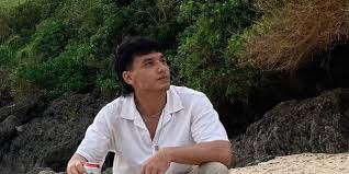 Karena ini bukan kali pertama berperan sebagai wartawan, jefri nichol mengaku tak kesulitan untuk pendalaman. Bikin Heboh Aksi Jefri Nichol Gendong Fans Ini Tuai Pro Kontra Diadona Id