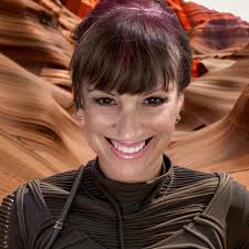 Here is a photo of a House of Pies restaurant. It had three locations in  the Chicagoland area: River Forest, Elmhurst, and Park Ridge, IL. Do you  remember the House of Pies?