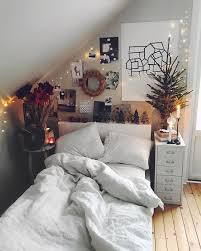 At Stylish Bedroom Decor Dream Rooms College Apartment Decor