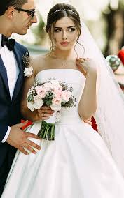 Show up your groom with lace or mermaid luxury bridal gowns dear customer, if you come from united kingdom and you want to buy wedding dresses bridesmaid dresses or prom dresses from our website. Simple Wedding Dresses For Elegant Brides