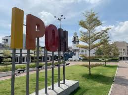 Nestled within steep limestone hills on the west coast of peninsular malaysia, ipoh has the proud heritage of a former tin mining boom town. Ipoh Old Town Detailed Guide Must See Attractions Cafes 2021