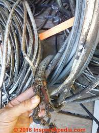 Go to our homepage to find out more about the uk's leading practical training centre and the courses. Old Fabric Insulated Electrical Wire Cable Identification Photos History Trademarks Properties