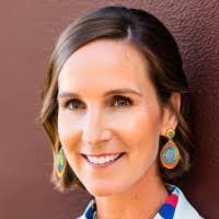 Tammy Tobin's Instagram, Twitter & Facebook