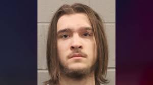 2 teens charged with murder for allegedly killing retired Chicago police  officer