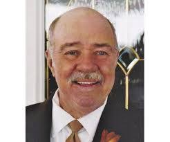 Bradley Dreyer's Instagram, Twitter & Facebook