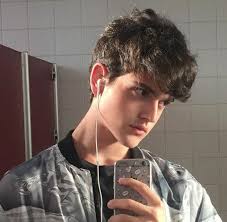 FAKE NERD IS A BADGIRL