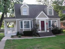 Do It Yourself Archives Roofingcalc Com Estimate Your Roofing Costs Cape Cod House Exterior Cape Cod Style House Cape Style Homes