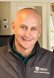 Dan Ortiz's Instagram, Twitter & Facebook