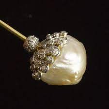 Tiffany Co Baroque Pearl And Diamond Hat Pin Dec 05 2010 Rago Arts And Auction Center In Nj Baroque Pearls Hat Pins Tiffany Co