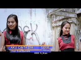 Rika sumalia aku dia dan lagu. Aku Dia Dan Lagu Faysal Testo Testi E Traduzioni