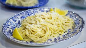 14 Healthy Pasta Recipes From Creamy Alfredo To Spaghetti Carbonara Lemon Pasta Lemon Pasta Recipes Spaghetti Recipes Easy