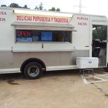 Pupusería & Taquería Los Amigos | Food Truck — Mexican restaurant food truck in Raleigh, North Carolina