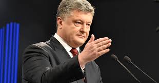 Якщо порошенко справді заявив, що інцидент з зеленкою був спробою зупинити волонтерів та ветеранів, то це дуже дурна заява, навіть якось ніяково за порошенка. Poroshenko I Zelenka Ssha Osudili Napadenie Na Pyatogo Prezidenta Ukrainy Dsnews Ua