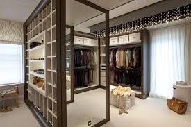Learn how to incorporate them in your small bedroom here. 20 Great Walk In Closet Ideas Stunning Large Custom Closet Designs