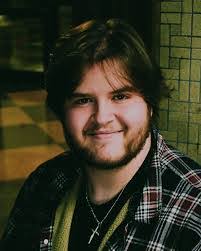 Abbi Roy's Instagram, Twitter & Facebook