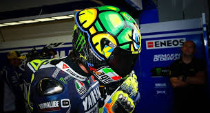 Valentino rossi logo motogp valentino rossi rossi gp vale rossi bike logo vr46 automotive decor wolf tattoos gaston. Agv Shows Valentino Rossi Corsa Turtle Replica Helmet Autoevolution