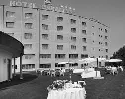 Find the best hotel at the best rate. Hotel Cavalieri Bra