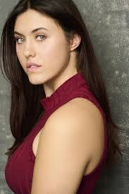 Jazmine Cummings's Instagram, Twitter & Facebook