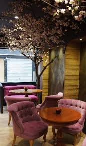 Its metropolitan area (aire urbaine) had 485,315 inhabitants at the 2017 census. Le Salon Rose Et Son Superbe Cerisier Picture Of Chez Cecile Clermont Ferrand Tripadvisor