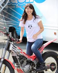 bikers おしゃれまとめの人気アイデア pinterest a seatwo バイクの女の子 女性ライダー 車 女子