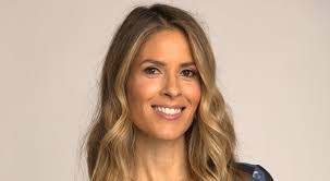 Anna Candido's Instagram, Twitter & Facebook