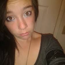 Kaitlyn Gee's Instagram, Twitter & Facebook