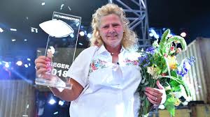 Anschließend war das paar bis ende september 2017 liiert. Promi Big Brother Finale Schlimmer Wie Ein Kaiserschnitt Stern De