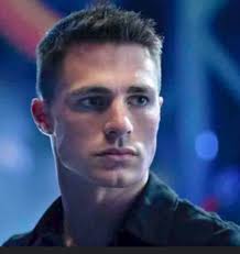 Se Roy e Thea fossero rimasti nello show, quale trama gli avreste dato?  (insieme e/o separatamente) : r/arrow