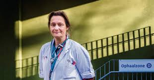 Hoe een politiehinderlaag om christine lenaerts te bevrijden mislukte. Na Nieuwe Richtlijn Van Het Ecdc Erika Vlieghe Blijft Voorzichtig Over Versoepelingen Voor Volledig Gevaccineerden Binnenland Hln Be