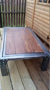 Industriel Hand Crafted Table Basse Peut Etre Une Table De Salle A Manger Que Vo Industrial Design Furniture Vintage Industrial Furniture Industrial Furniture