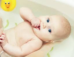 Hahahaha seit ihr alle voll krank weißt du ich finde dass jetzt nicht abwertig oder so aber denk doch mal was deine freunde wohl in zwei jahren darüber denken und dann überleg doch noch mal was die mit so einen wissen an Baby Baden Das Baby 1x1 Babyartikel De Magazin