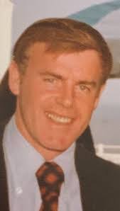 Paul Getchell's Instagram, Twitter & Facebook