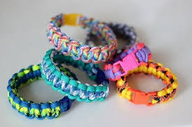 Maybe you would like to learn more about one of these? Easy Paracord Bracelet Class 31jun Squarework Liberty July 31 2021 Allevents In