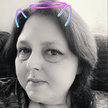 Wanda Kent (wandabeekent)