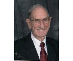 Caroline Underwood's Instagram, Twitter & Facebook