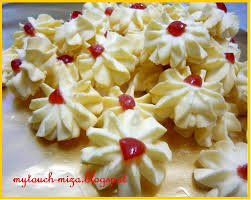 Sedar tak sedar, tak sampai beberapa hari lagi dah masuk bulan ramadhan. Resipi Semperit Susu Sukatan Cawan Resepi Bergambar