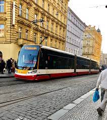 How to Use Public Transportation in the Czech Republic | CIEE