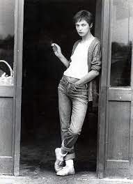 Concours Gagnez Une Paire De Baskets Spring Court Style Jane Birkin Gainsbourg Birkin Icones De Style