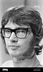 MANFRED MANN UK pop group with Tom McGuinness in August 1966.. Photo: Tony  Gale Stock Photo