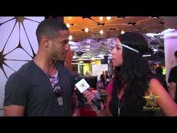  Actor Travis Winfrey Is So Not Gay Youtube