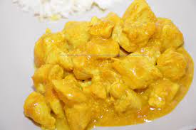 4) impiatta i tuoi bocconcini al curry e servili bagnati da qualche cucchiaiata della salsina di cottura. Bocconcini Di Pollo Al Curry Light Pasticciando Con Carla