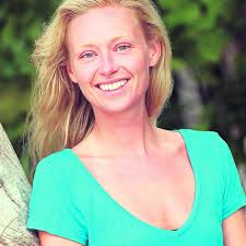 Hollywoodfrun Isabel Adrian om sina skönhetsingrepp: –Jag står för det