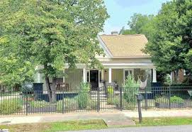 Victorian homes for sale in fountain inn sc. 174 Fountain Inn Homes For Sale Fountain Inn Sc Real Estate Movoto