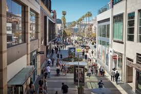 This year more than ever. Santa Monica Place In Los Angeles Luxury Shopping Mall Near Santa Monica Pier Go Guides
