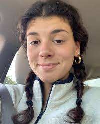 Liza Greer's Instagram, Twitter & Facebook