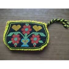 Sergul Adli Kullanicinin Beads Turkish Prison Art Panosundaki Pin Boncuk Boncuklu Cantalar Cuzdan