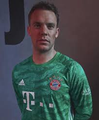Compra aquí la camiseta barata de la segunda equipación del barcelona 2020 2021 para mujer. Camiseta Adidas Del Bayern Munich 2019 20