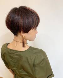 yumigeさんはinstagramを利用しています 女性らしくって 頭の形が綺麗に見えて 首が長く見えて 顔が小さく見えて おまけにブローが簡単なショートスタイルは人気 asanteni ヘアカット ヘアカラー ショート short hair styles hair styles hair