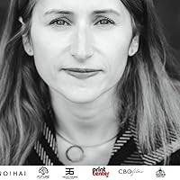 Între două fronturi by Oana David